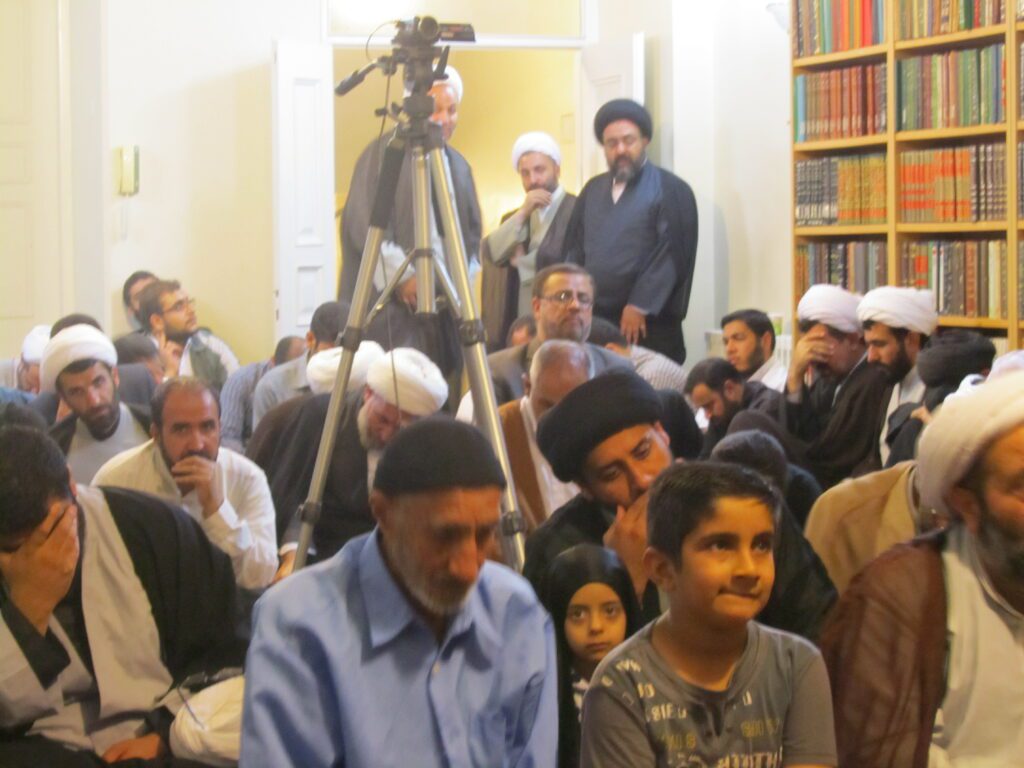 برگزاری مراسم عزاداری به مناسبت شهادت امام محمد باقر - دفتر حضرت آیت الله نورمفیدی؛ قم - سال 1393