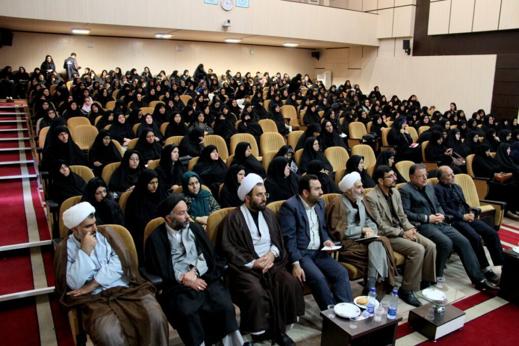 سخنرانی در همایش طلایه همنوایی طلایه داران عاشورا با حضرت زینب(س)