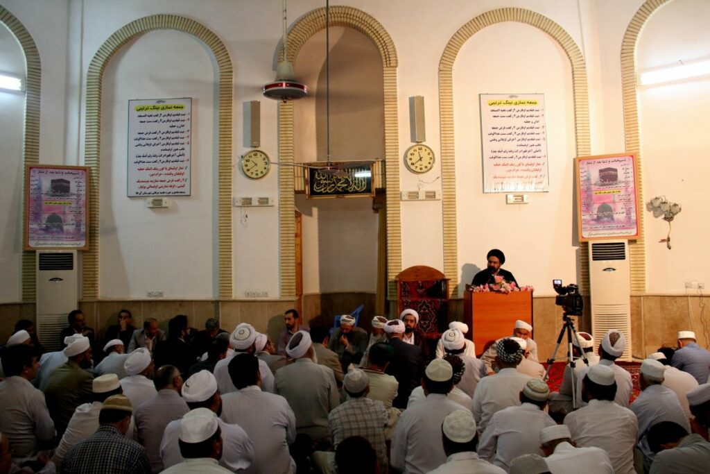 سخنرانی آیت الله سیدمجتبی نورمفیدی در حوزه علمیه عرفانیه و مسجد آخوند رهبر