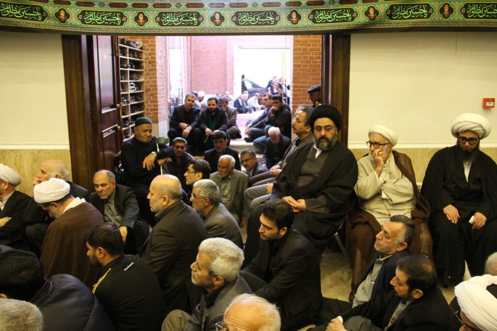 حضور آیت الله سیدمجتبی نورمفیدی درمراسمات فاطمیه در بیت الزهرا س گرگان