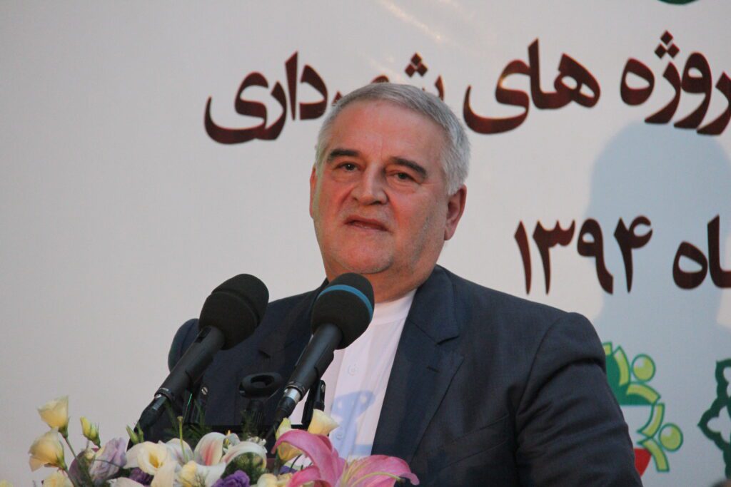 حضور آیت الله سید مجتبی نورمفیدی در مراسم کلنگ زنی پروژه های عمرانی استان گلستان