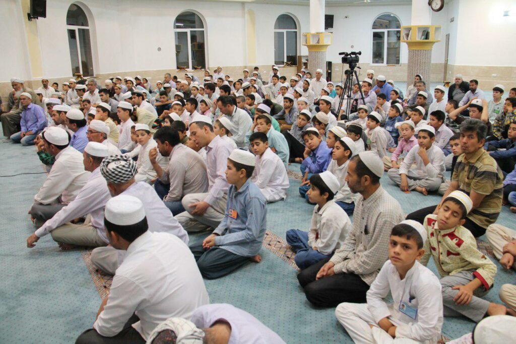 دیدار و سخنرانی آیت الله سید مجتبی نورمفیدی در جمع اهالی گنبد