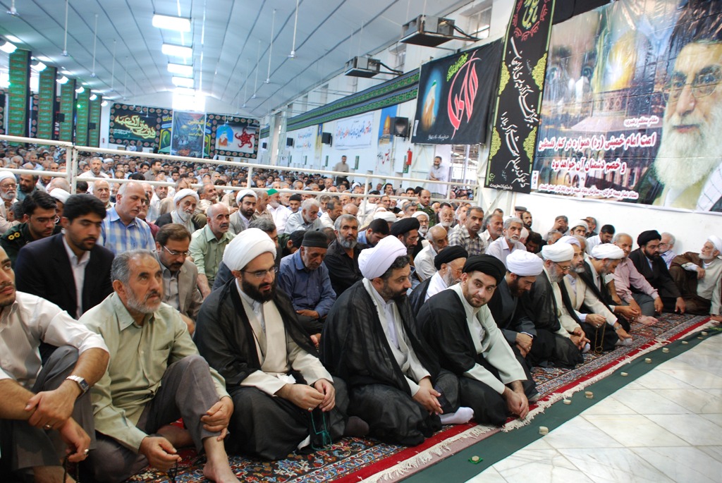 حضور آیت الله سید مجتبی نورمفیدی در روز جهانی قدس و مراسم نمازجمعه گرگان - سال 1387