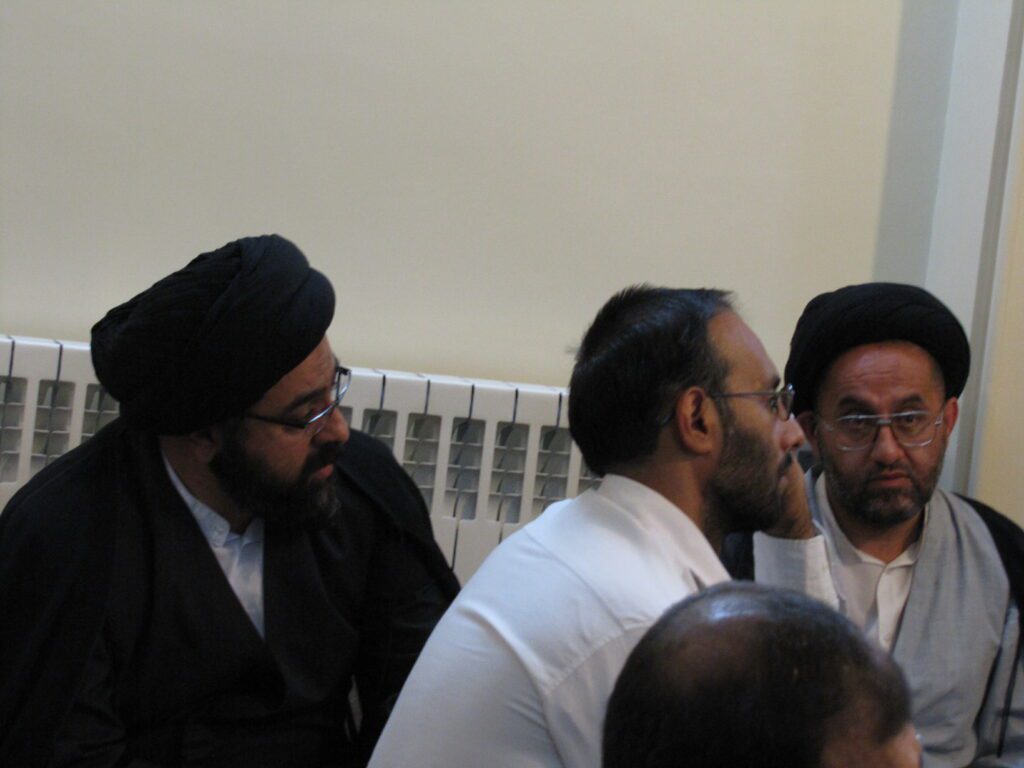 برگزاری مجلسه عزاداری به مناسبت شهادت حضرت زهرا(س) - دفتر حضرت آیت الله نورمفیدی؛ قم - سال 1389