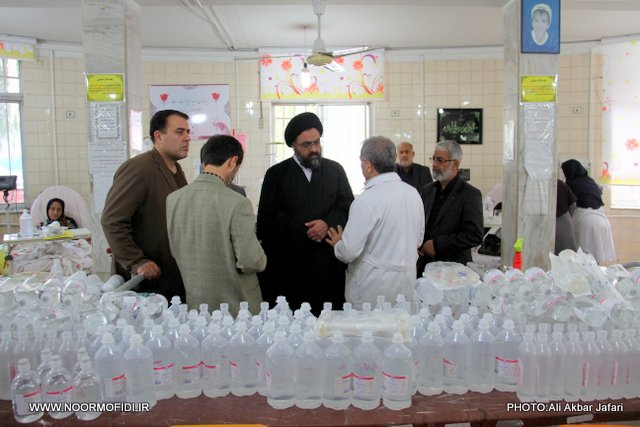 بازدید و عیادت از بیماران بیمارستان 5 آذر گرگان؛ سال 1394