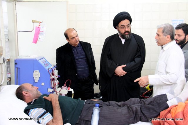 بازدید و عیادت از بیماران بیمارستان 5 آذر گرگان؛ سال 1394