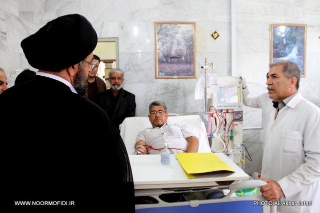 بازدید و عیادت از بیماران بیمارستان 5 آذر گرگان؛ سال 1394
