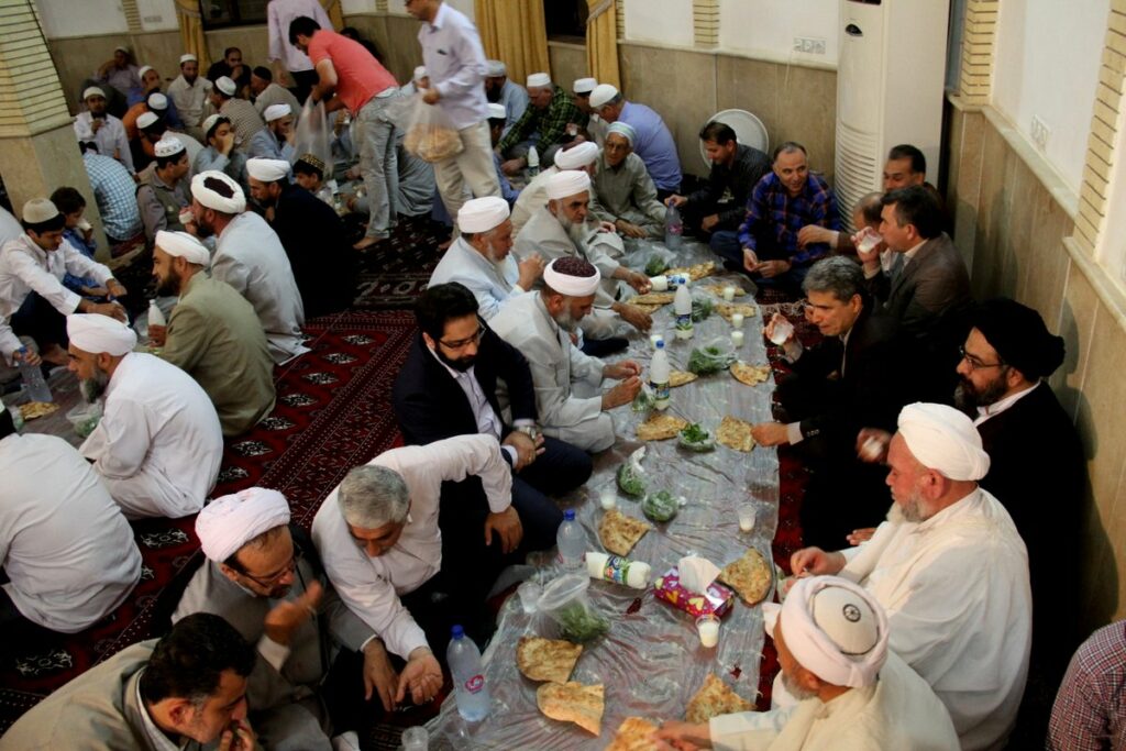 سخنرانی آیت الله سیدمجتبی نورمفیدی در حوزه علمیه عرفانیه و مسجد آخوند رهبر