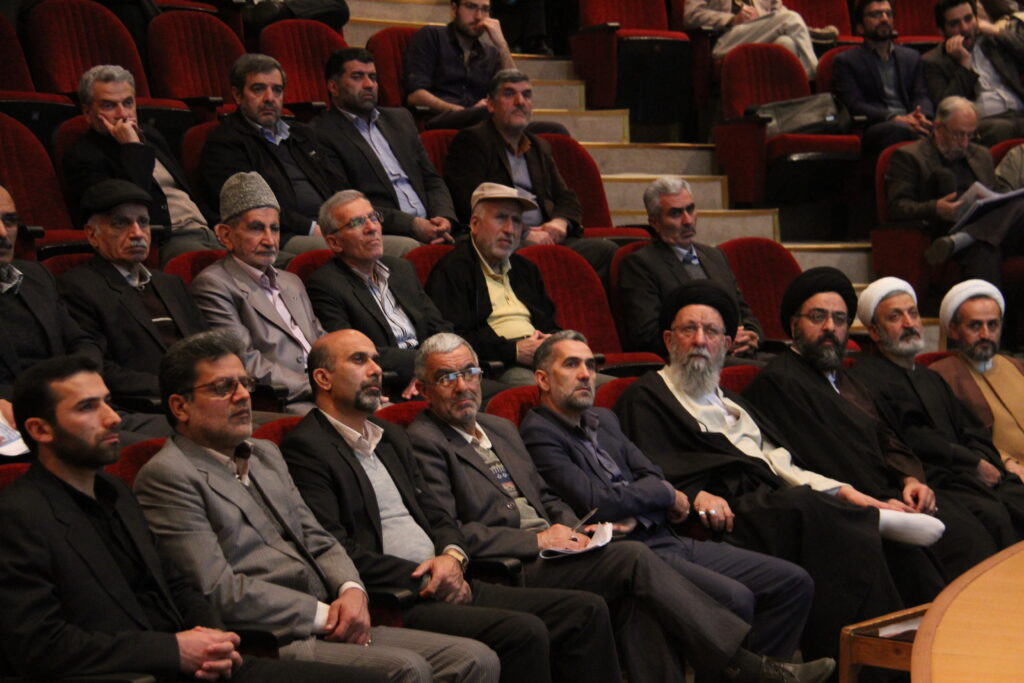 حضور و سخنرانی آیت الله سید مجتبی نورمفیدی در مراسم رونمایی از کتاب خطبه های سال 1360 آیت الله نورمفیدی در موسسه فرهنگی میرداماد گرگان