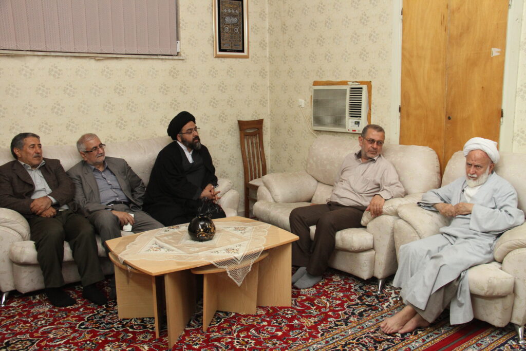 دیدار آیت الله سید مجتبی نورمفیدی با امام جمعه گنبد کاووس حاج آقای سبحانی