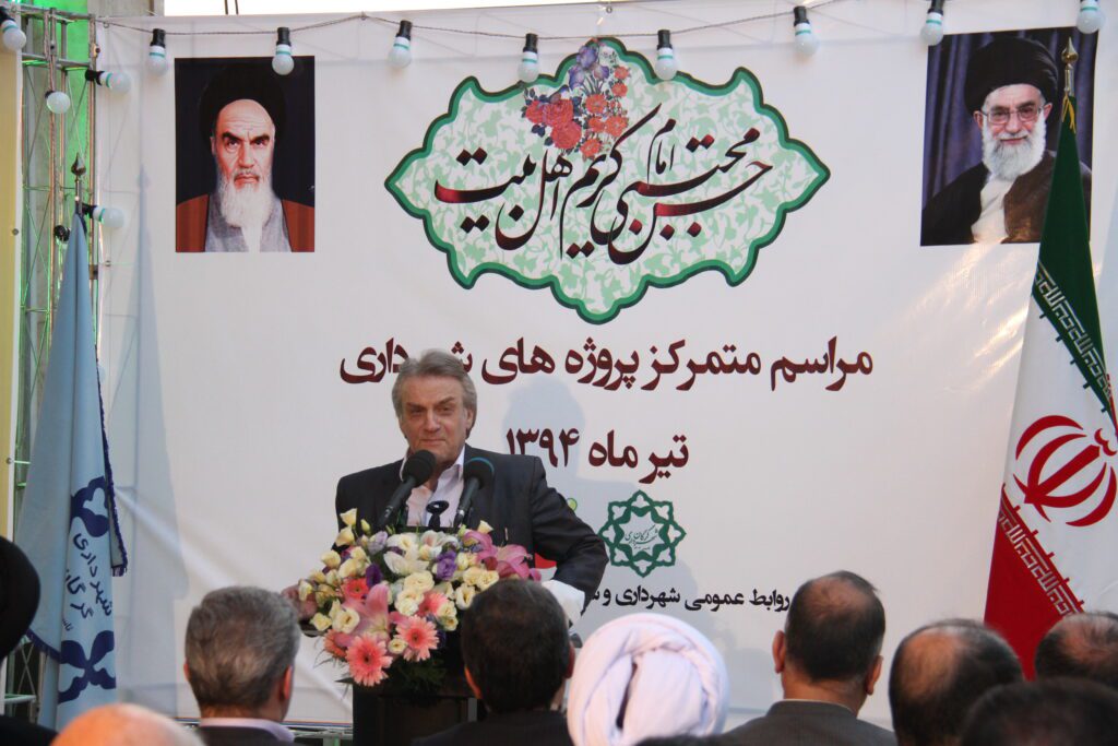 حضور آیت الله سید مجتبی نورمفیدی در مراسم کلنگ زنی پروژه های عمرانی استان گلستان