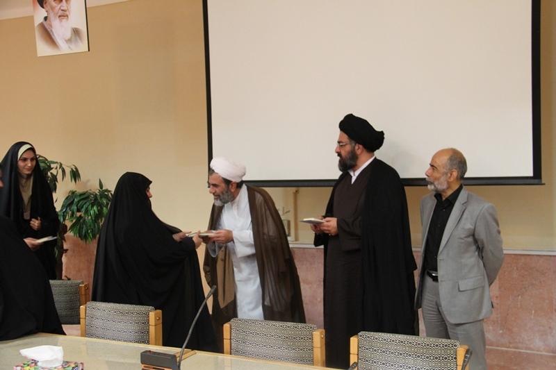 سخنرانی آیت الله سیدمجتبی نورمفیدی در جمع ریس و اعضا هیت علمی و کارکنان دانشگاه گلستان