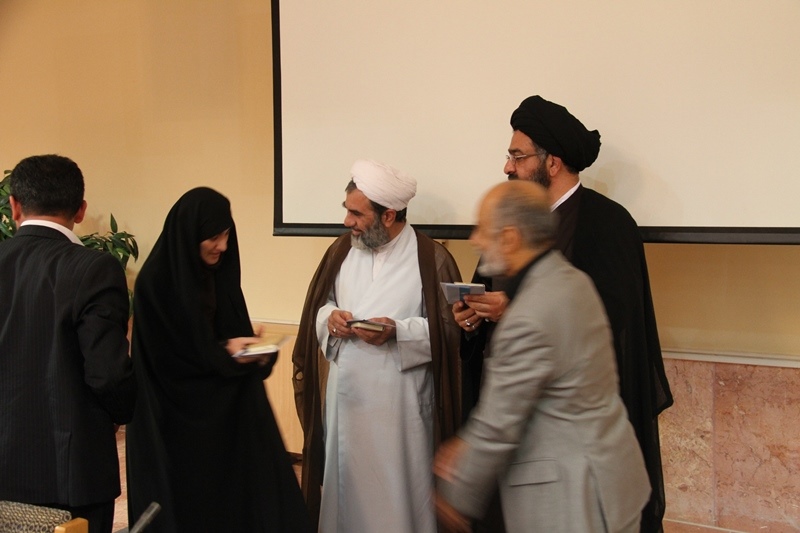 سخنرانی آیت الله سیدمجتبی نورمفیدی در جمع ریس و اعضا هیت علمی و کارکنان دانشگاه گلستان