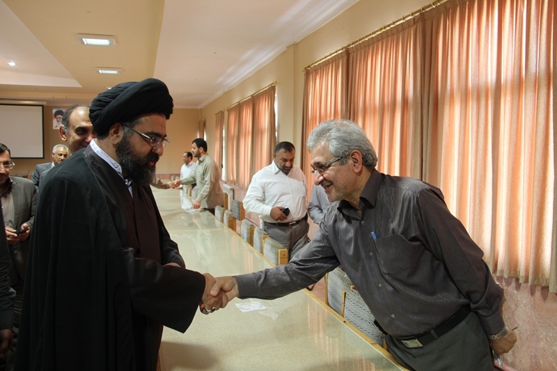 سخنرانی آیت الله سیدمجتبی نورمفیدی در جمع ریس و اعضا هیت علمی و کارکنان دانشگاه گلستان