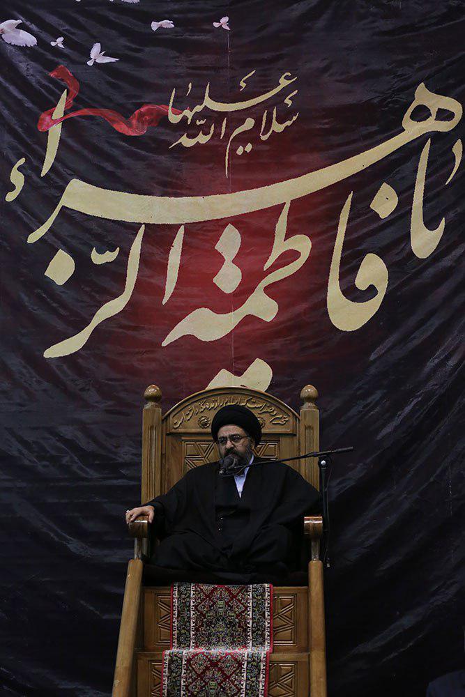 حضور و سخنرانی در حرم امام به مناسبت شهادت حضرت زهرا(س)