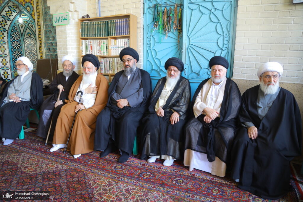 مراسم تشییع پیکر آیت الله موسوی تهرانی