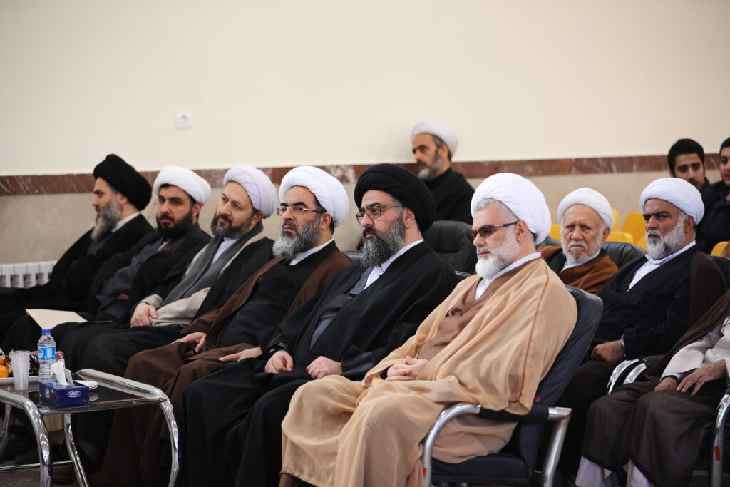 05اختتامیه همایش علامه حلی با سخنرانی آیت الله حاج شیخ محمدجواد فاضل لنک