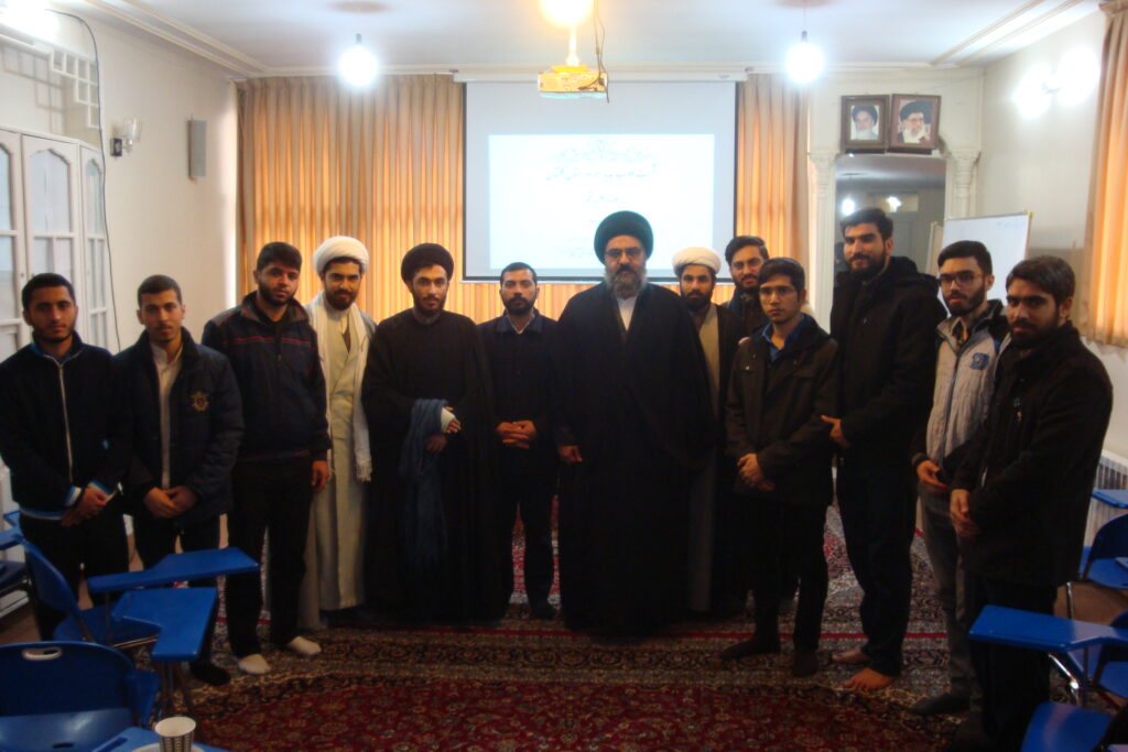 نشست طلاب جدید الورود استان گلستان به حوزه علمیه قم