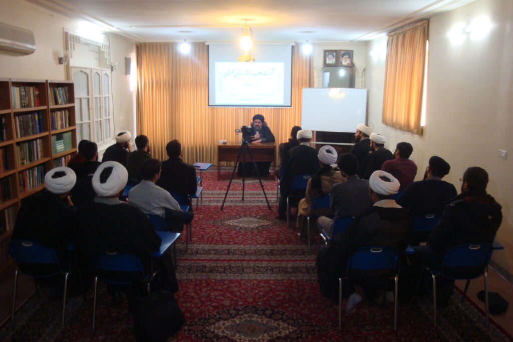 نشست طلاب ممتاز استان گلستان