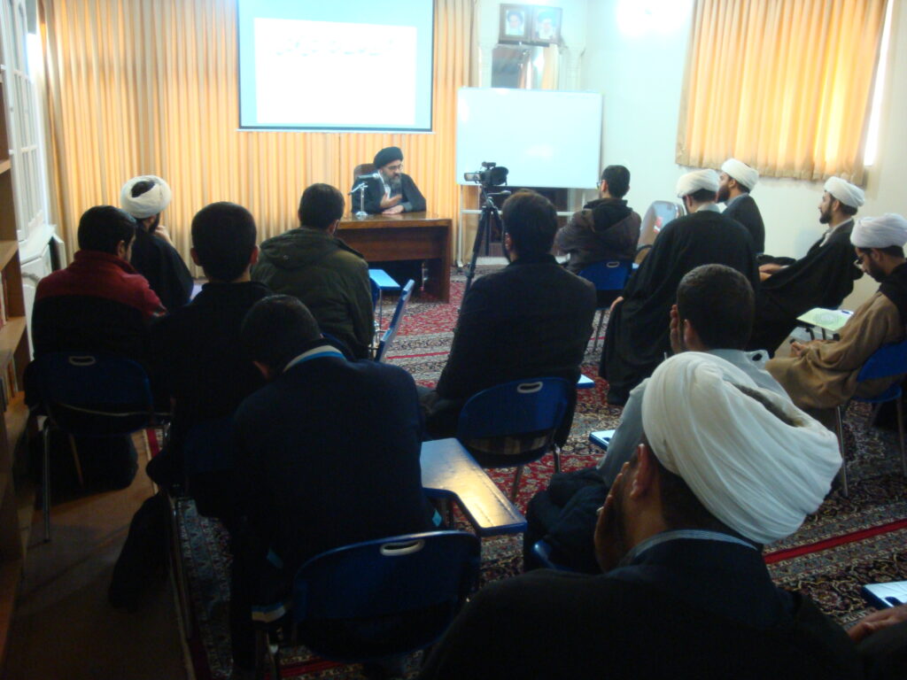 نشست طلاب ممتاز استان گلستان