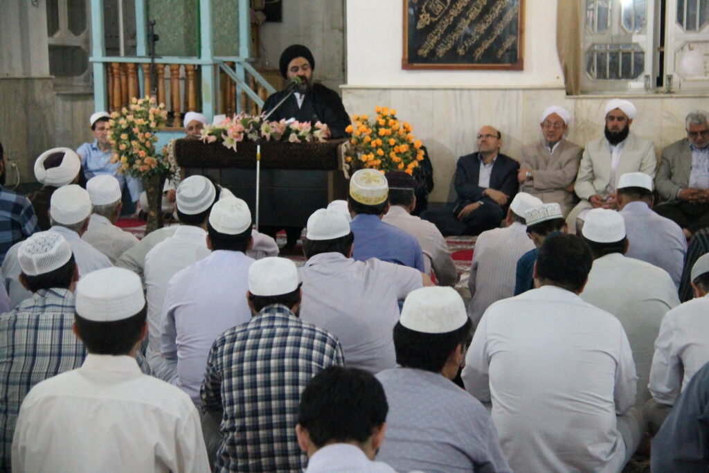 سخنرانی آیت الله سید مجتبی نورمفیدی در بین مردم بندرترکمن در مسجد قبا