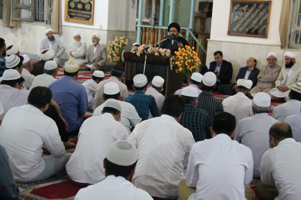 سخنرانی آیت الله سید مجتبی نورمفیدی در بین مردم بندرترکمن در مسجد قبا