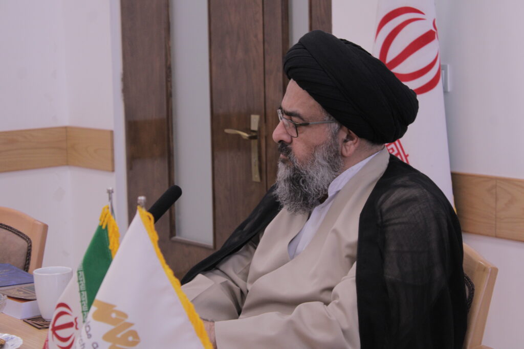 دیدار اعضای کنگره آیت الله حکیم با آیت الله سید مجتبی نورمفیدی