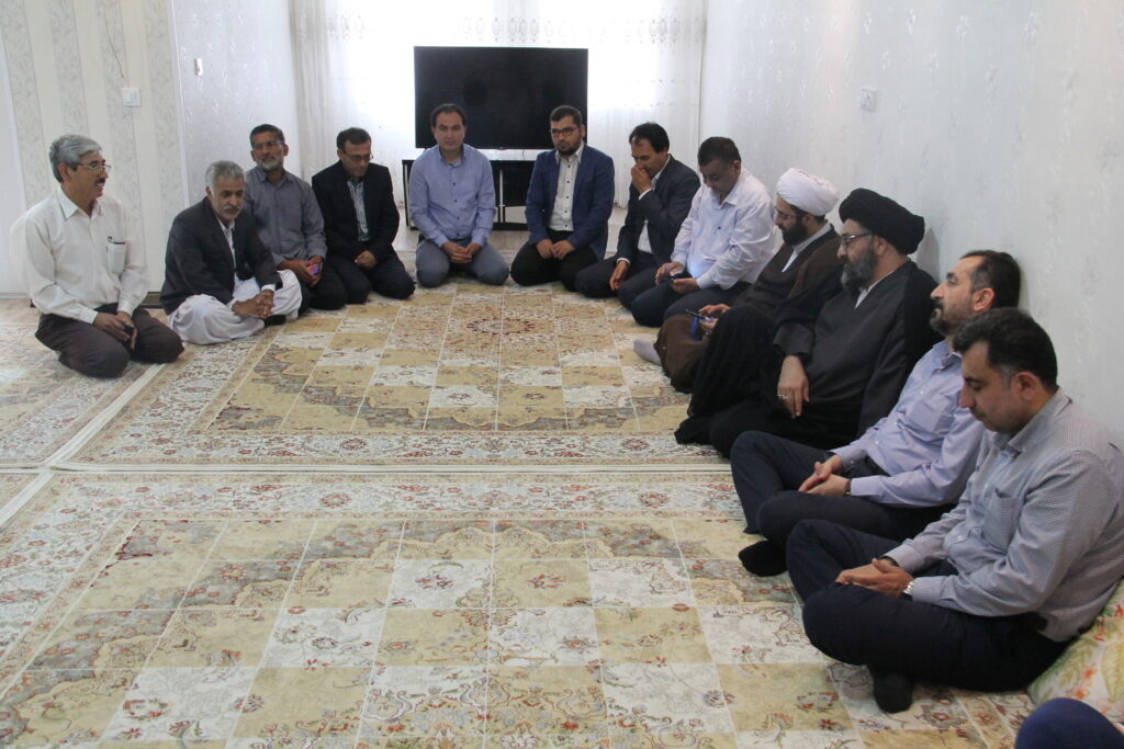 سخنرانی آیت الله سید مجتبی نورمفیدی در بین مردم روستای قوشه سو از توابع شهرستان مراوه تپه