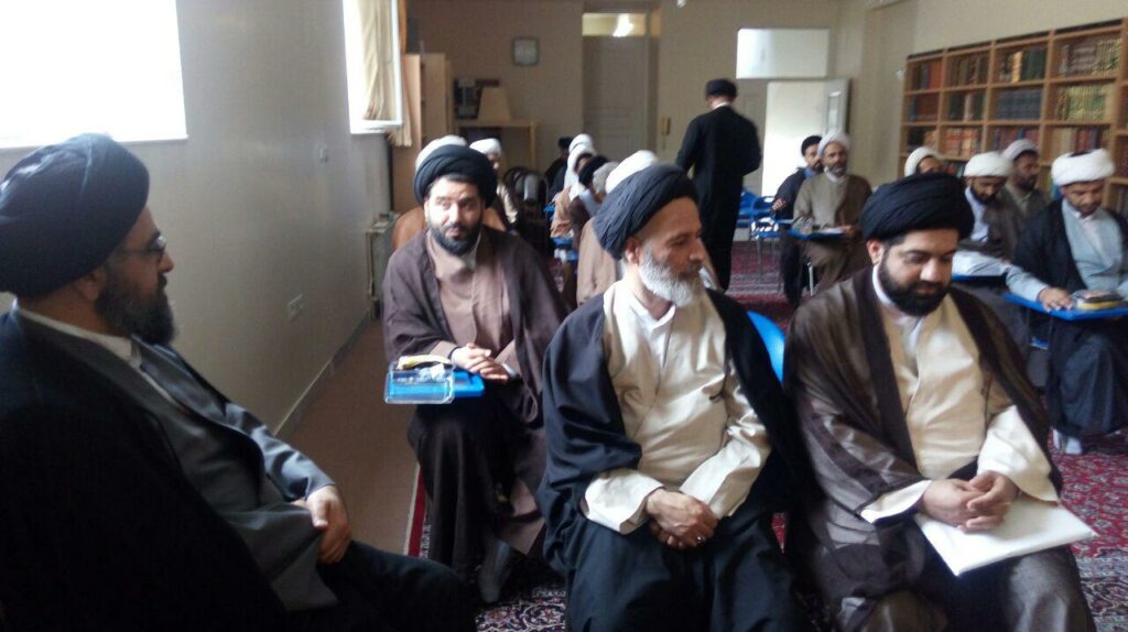 نشست اساتید استان گلستان