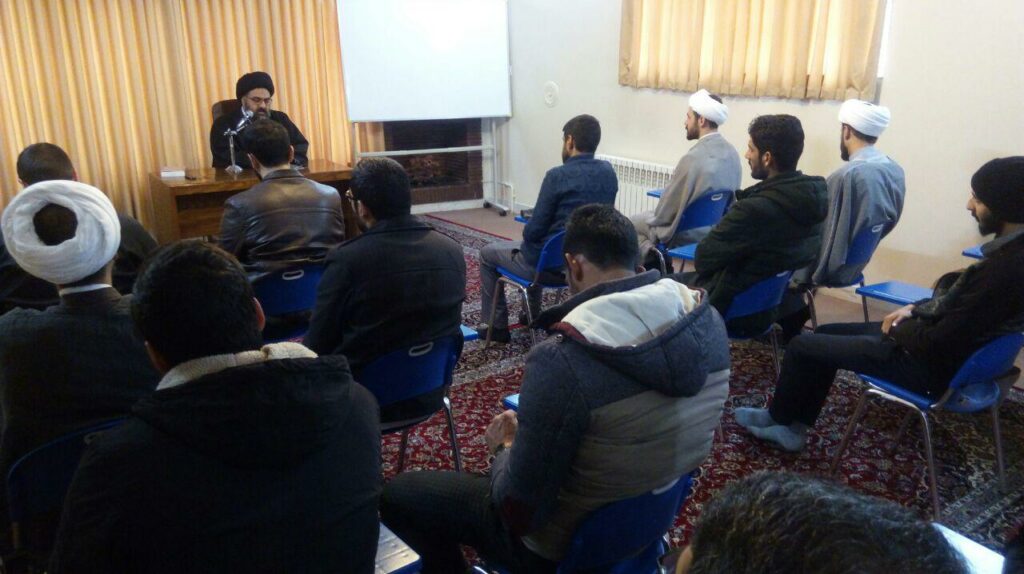 برگزاری نشست طلاب جدید الورود