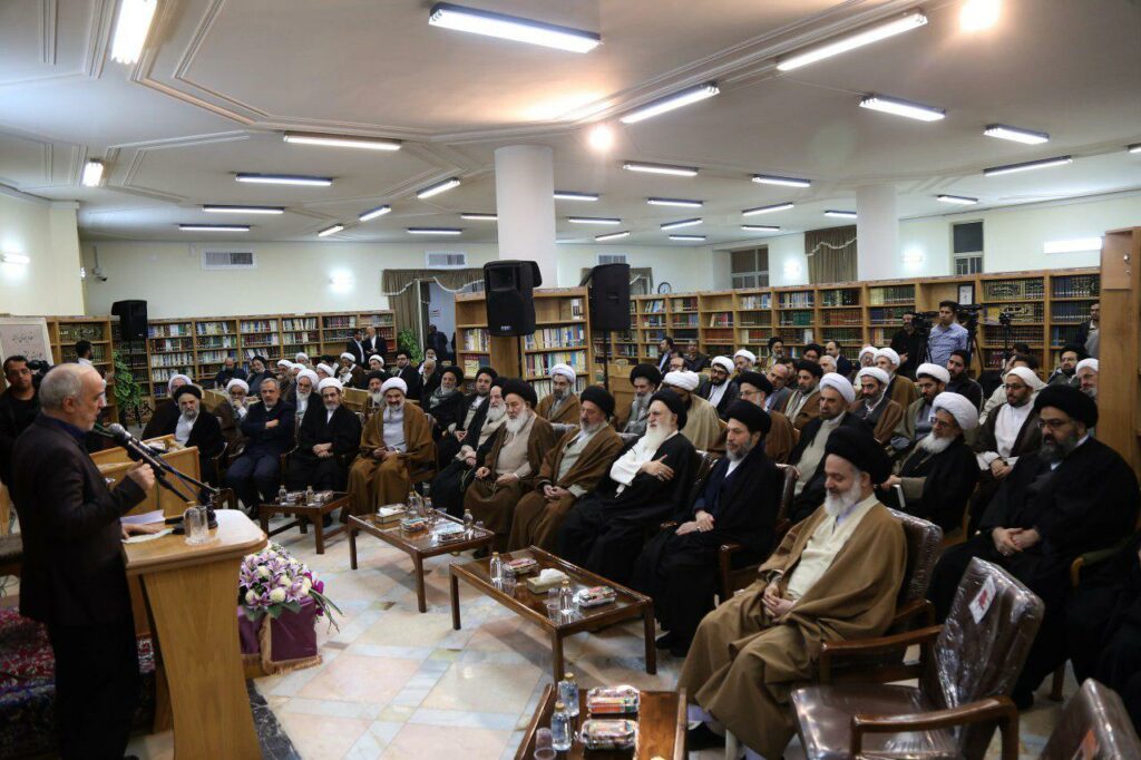 در جمع اساتید سطوح عالی حوزه علمیه قم