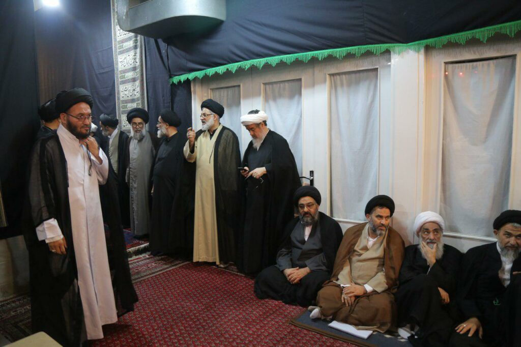 نشست اساتید حوزه علمیه قم در بیت مرحوم آیت الله العظمی صافی گلپایگانی