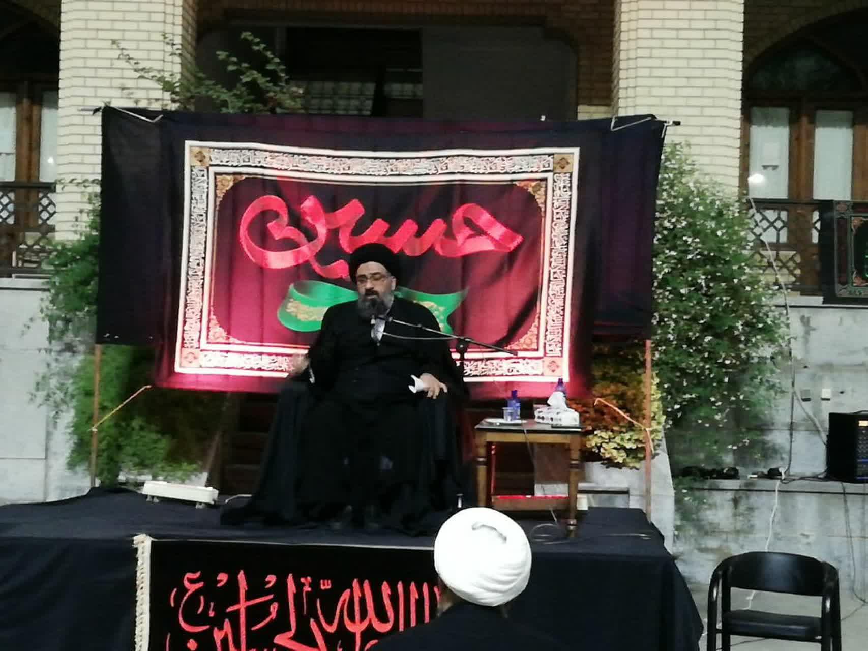 مراسم عزاداری به مناسبت ایام محرم در مدرسه امام خمینی گرگان