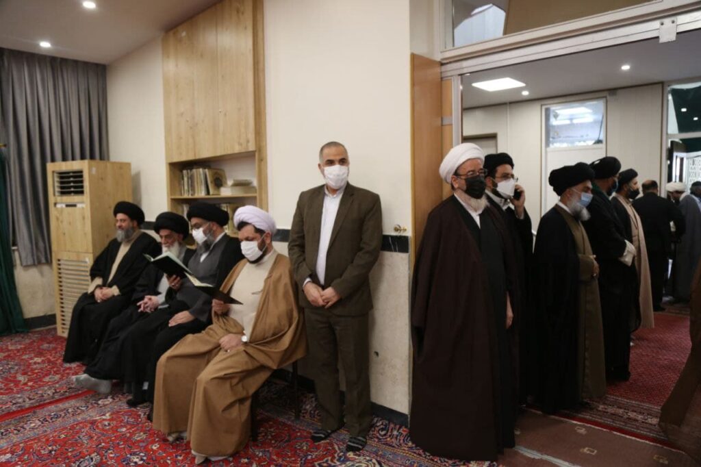 مجلس یادبود حضرت آیت الله العظمی صافی گلپایگانی از طرف بیت آیت الله مکارم شیرازی