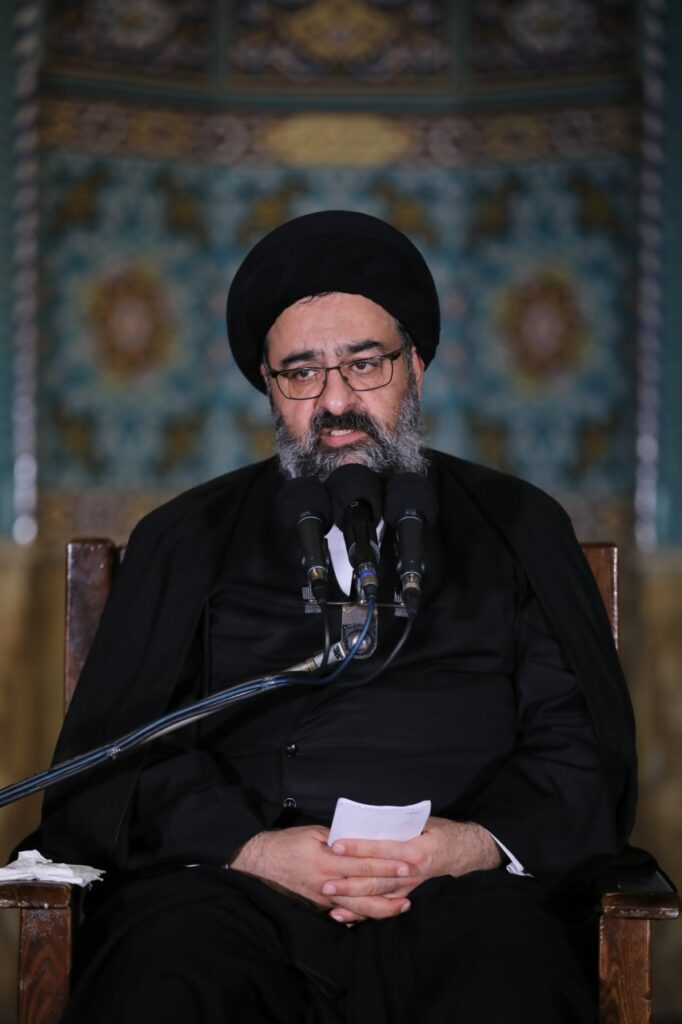 برگزاری و سخنرانی مراسم عزاداری به مناسبت دهه اول محرم