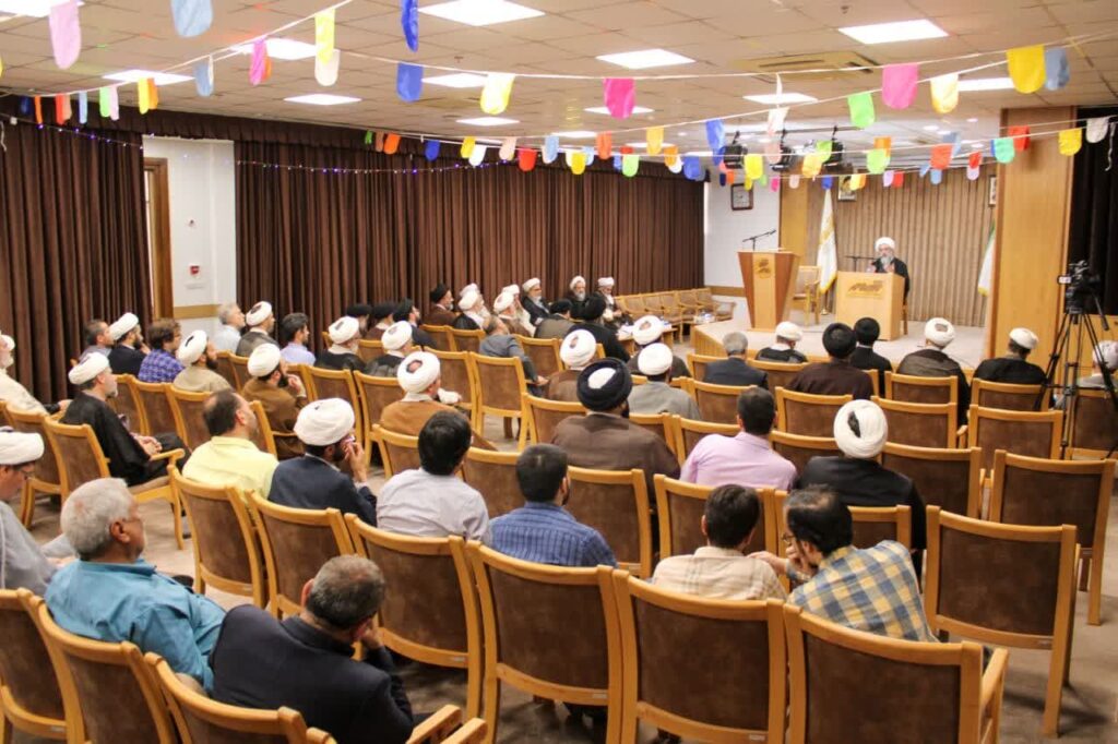  جشن شادی به مناسبت میلاد پیامبر اکرم و امام صادق علیه السلام