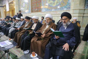 حضور آیت الله سیدمجتبی نورمفیدی در مراسم چهارمین سالگرد آیت الله العظمی صافی گلپایگانی‌ (ره)