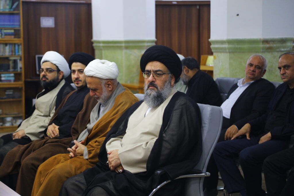 نشست علمی تبیین مکتب امام خمینی (س) با موضوع: «امام خمینی (س)، حوزه پیشرو و سرآمد و بایسته های فقه کارآمد»