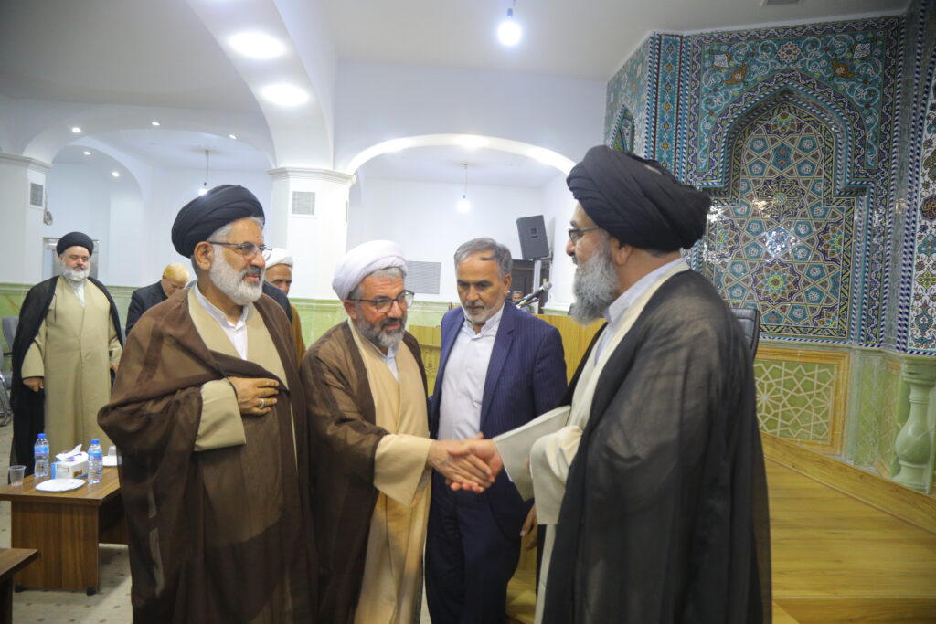 نشست علمی تبیین مکتب امام خمینی (س) با موضوع: «امام خمینی (س)، حوزه پیشرو و سرآمد و بایسته های فقه کارآمد»