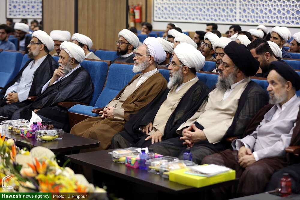 آیین افتتاحیه بیست و هشتمین سال دروس مجمع آموزشی پژوهشی ائمه اطهار(ع)