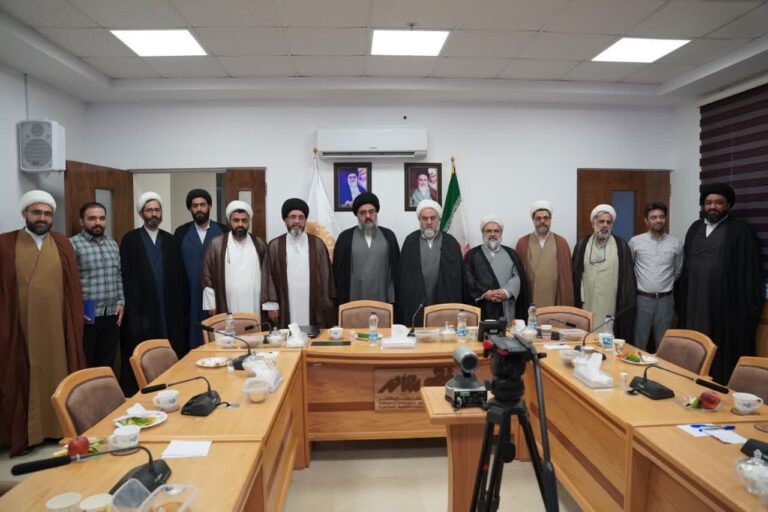 دیدار ریاست و مسئولان بنیاد بین المللی امامت با آیت‌الله نورمفیدی