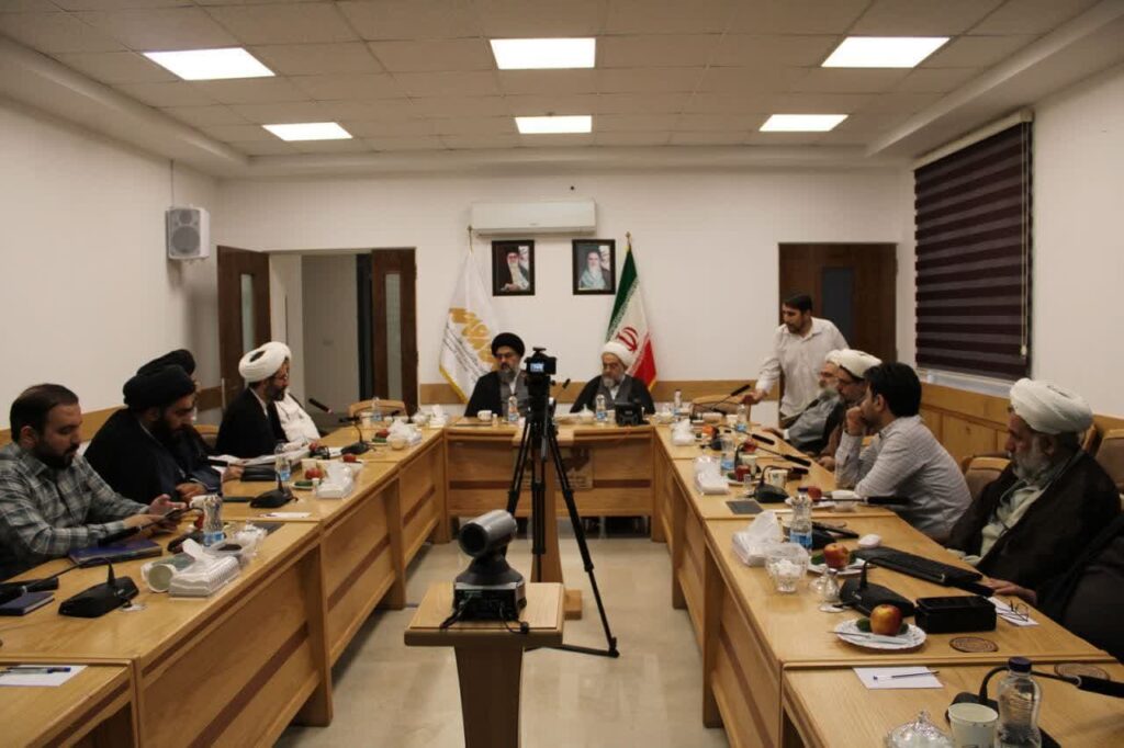 دیدار ریاست و مسئولان بنیاد بین المللی امامت با آیت‌الله نورمفیدی