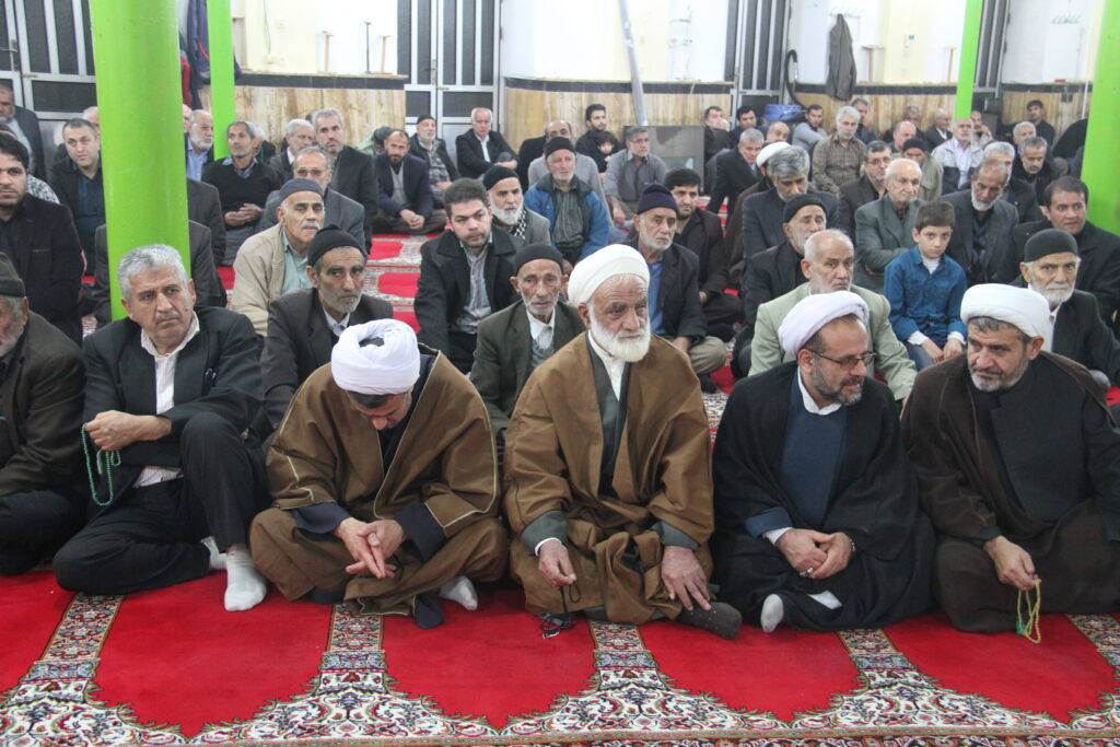 مراسم ختم آیت الله فاضل استرابادی در مسجدجامع شهر نوکنده