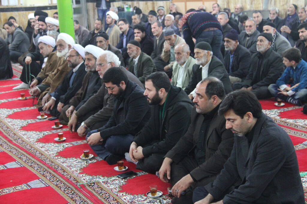 مراسم ختم آیت الله فاضل استرابادی در مسجدجامع شهر نوکنده