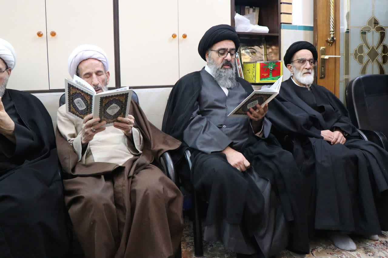 برگزاری مراسم تشییع وختم آیت الله سید حسین موسوی تبریزی(رحمةالله علیه)
