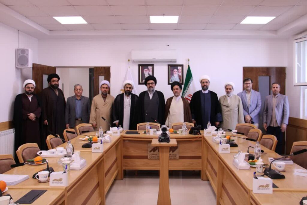 دیدار حجت‌الاسلام والمسلمین سید مهدی علیزاده موسوی با آیت الله سید مجتبی نورمفیدی