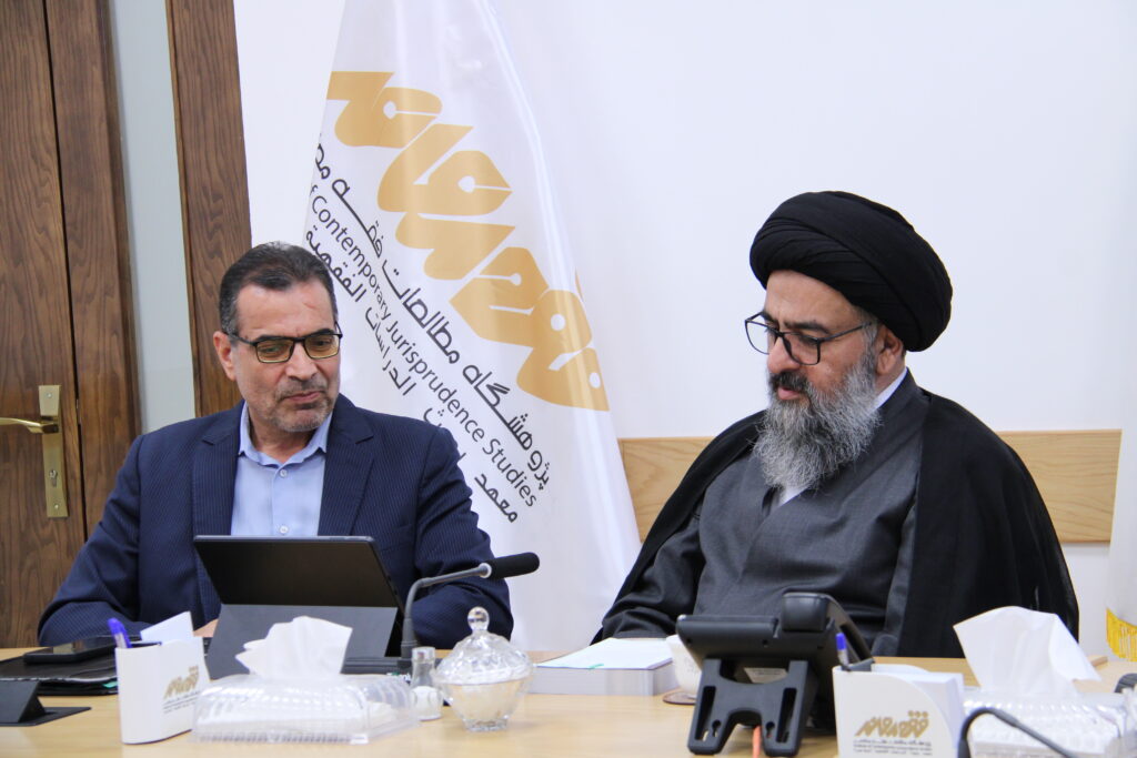 دیدار مدیر کل نوسازی مدارس استان مرکزی با آیت الله سید مجتبی نورمفیدی