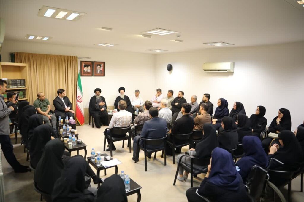 دیدار مربیان و معلمان کانون فرهنگی مسجد جامع گلشن گرگان با آیت الله سید مجتبی نورمفیدی