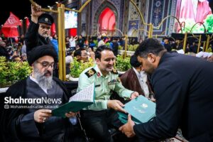حضور آیت الله سید مجتبی نورمفیدی در مراسم بزرگداشت چهلم «آقای شهید ایران»حرم مطهر امام رضا علیه‌السلام،مشهد مقدس.