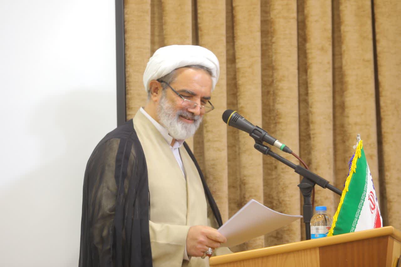آئین رونمایی از 7 اثر استرآباد